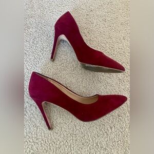 FOREVER 21 burgundy suede heels 👠
